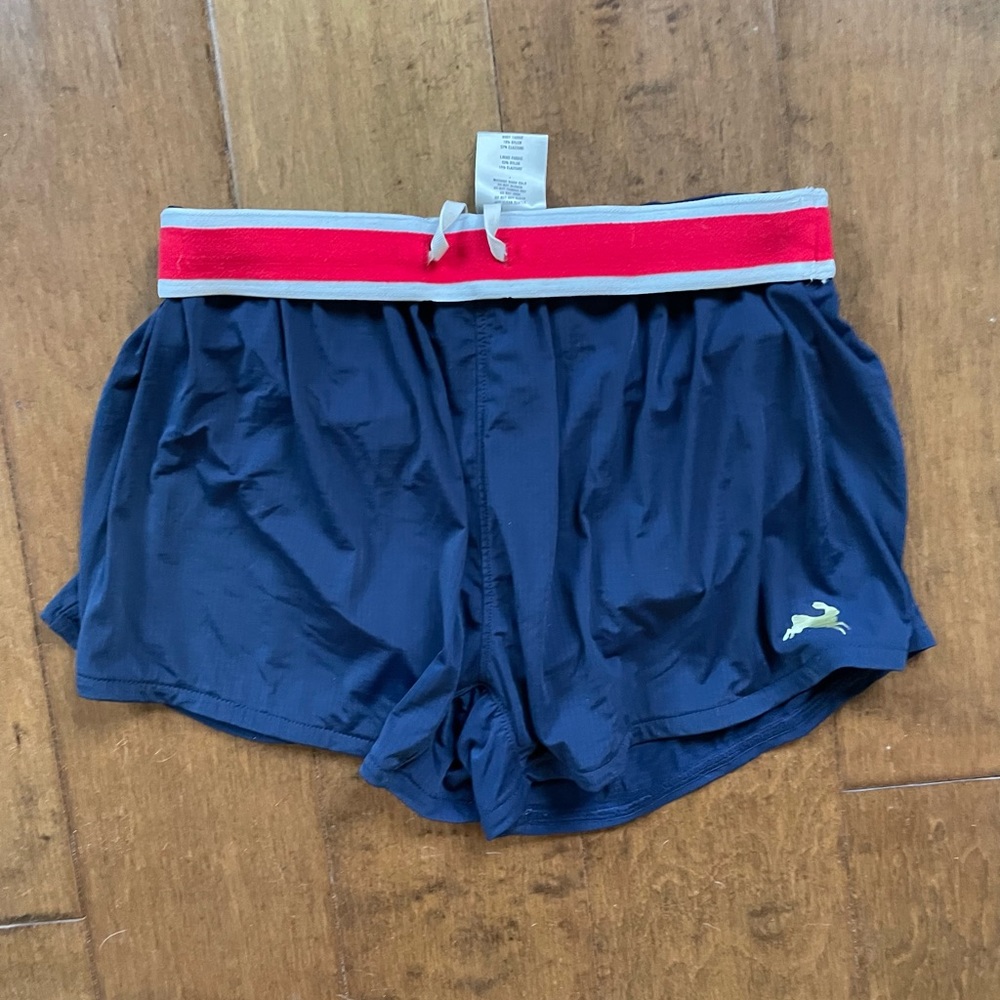 Tracksmith Strata shorts navy xs like new